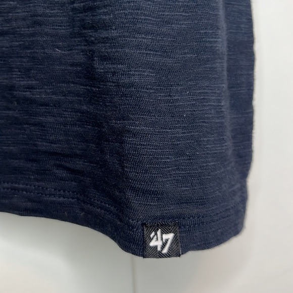 Boston Red Sox Navy V-neck T-shirt - Picture 5 of 8